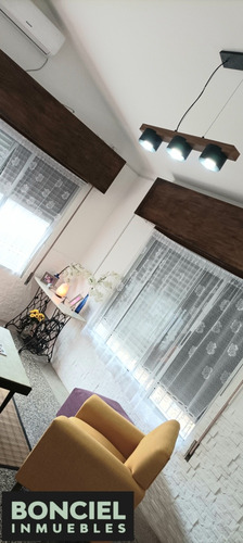 Excelente Casa 3 Dormitorios En Buena Ubicación Progreso.