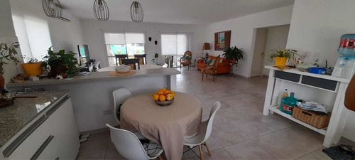 Imagen 13 de 13 de Alquilo Casa 3 Amb Country Pilar - San Ramon Disponible 29 Al 3 Feb-marzo Disponible -carnaval Ocupado