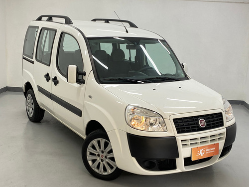 Fiat Doblò Doblo Essence 1.8 Flex 16v 5p