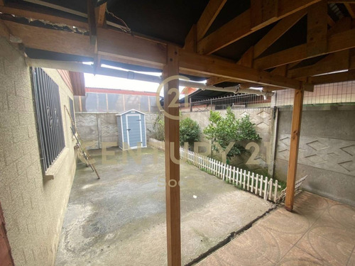 Imagen 15 de 17 de Se Vende Excelente Propiedad Ubicada En Hacienda Santa Ma...