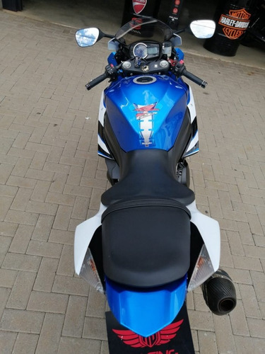 Suzuki - Gsx-r 1000 Esportiva