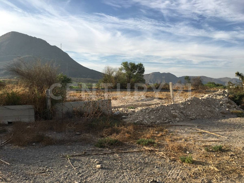 Terreno En Ramos Arizpe Con Via De Ferrocarril