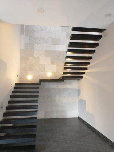 Magnifica Residencia En Venta A Estrenar A 3 Minutos De La Nueva Prepa Ibero.