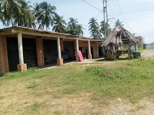 Se Vende Locales En Tucacas