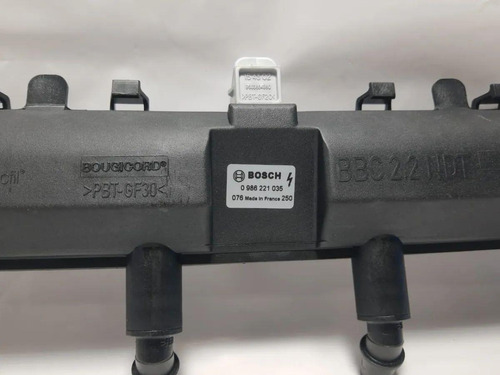 Bobina De Ignicao Plastica 206 1.4 L 8v Sohc L4 04/05 Bosch