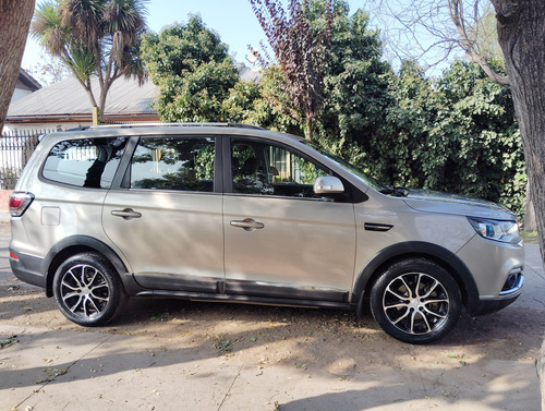 Dongfeng SX6 1.6 Sx6 Mt5 7Pas