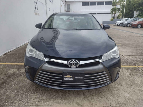 Imagen 3 de 14 de Toyota Camry 2017 4p Xle V6/3.5 Aut