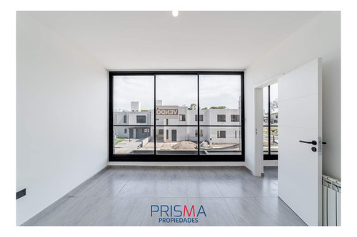 Imagen 12 de 24 de Venta Duplex Cañuelas Chico 187m2 Fondo Norte