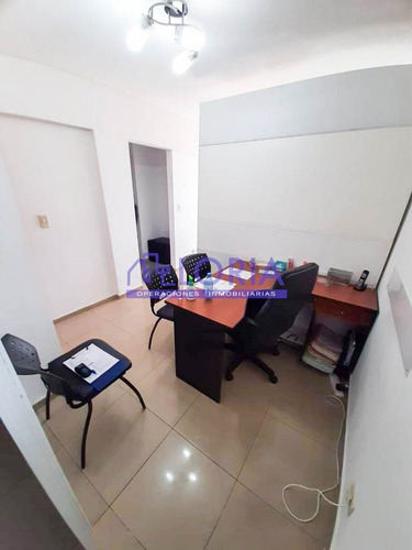 Imagen 10 de 17 de 1 Ambiente - Apto Profesional - Balcón Semi Terraza - Frente
