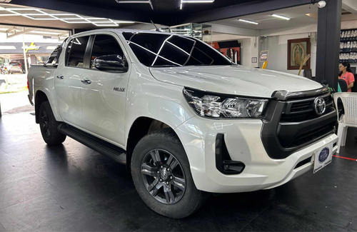 Toyota Hilux 2.4l