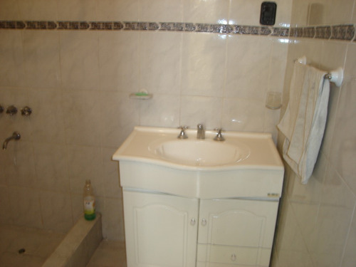 Imagen 7 de 11 de Departamento Tipo Casa En Venta En Lanus Este