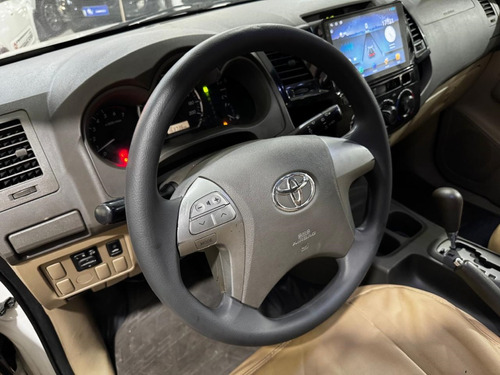 Toyota Hilux SW4 2.7 SR 4X2 16V FLEX 4P AUTOMÁTICO