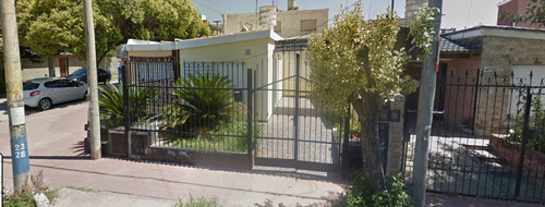 Casa En Venta De 3 Dormitorios En Amp. San Pablo