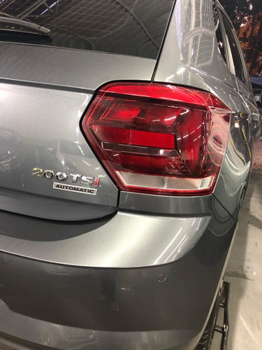 Imagem 10 de 14 de Volkswagen Polo