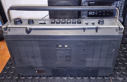 Radio Gravador Sanyo Antigo M9922f M-9922f Funcionando (Usado)