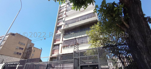  Apartamento En Venta Libertador El Paraíso Mls #23-15860 Jose Luis