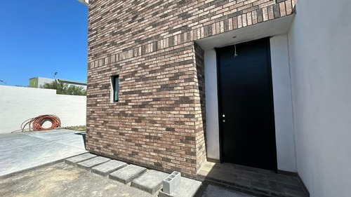 Quinta En Venta En Los Portales, Gral. Zuazua
