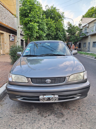 Toyota Corolla 1.8 Xei At