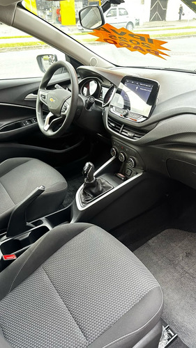 Chevrolet Onix lt