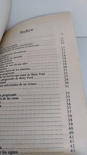 Aprenda Astrología 4: Progresiones - Roca, 1992 (Usado)