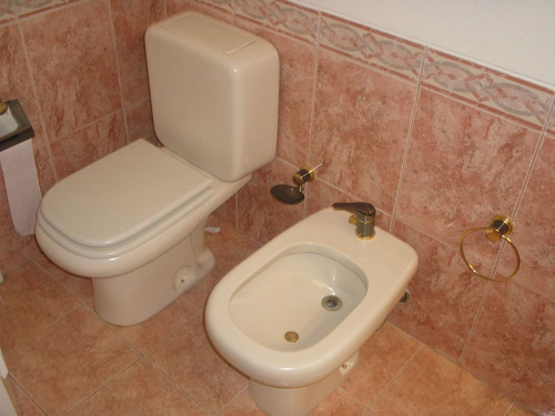 Casa En Venta De 5 Dormitorios En Cantegril