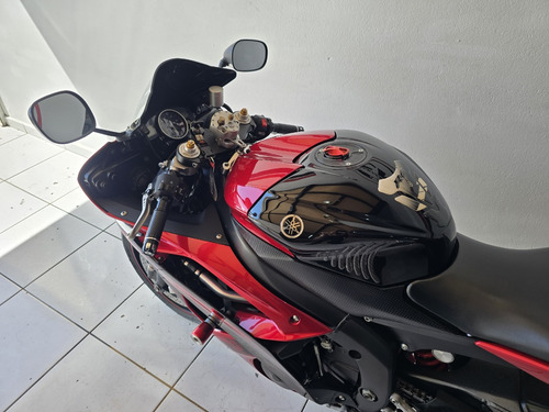Yamaha Yzf R6 Ano 2011