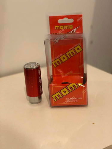 Imagen 2 de 3 de Pomo Palanca Cambio Mano Momo Color Rojo Muy Bueno