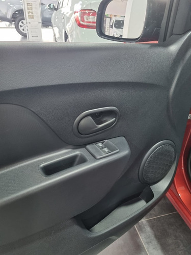 Imagen 14 de 17 de Renault Sandero 1.6 Life Stock Fisico Jm