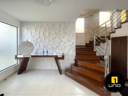 Imagen 5 de 15 de Hermosa Casa Con Piscina En Venta, Condominio Barrio Norte