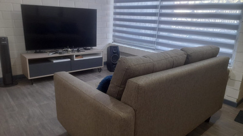 Recién Remodelada Metro Laguna Sur 3d 1b 2e