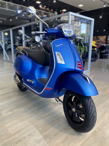 Imagen 4 de 16 de Vespa Gts Super 300 Sport - Entrega Inmediata