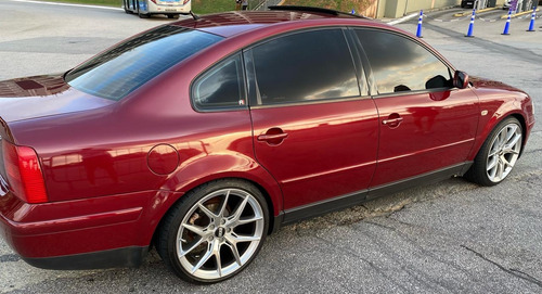 Volkswagen Passat 2.8 V6 4p 193 hp