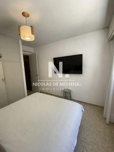 Apartamento De 2 Dormitorios En Edificio Casino Tower , Punta Del Este