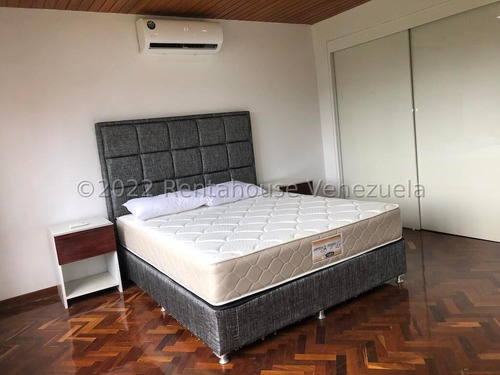 Ms: 25-5885 Se Vende Bello Apartamento En Planta Baja, En La Tahona . A=217m2, 3h, 4b, 2p.