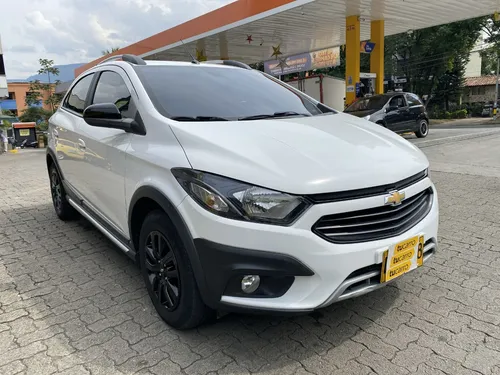 Chevrolet Onix 1.4 Active