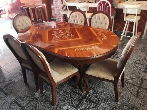 Comedor De 6 Sillas, Trinchador Y Vitrina Clásico