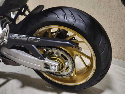 Imagem 7 de 14 de Honda Cbr 650f