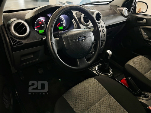 Ford Fiesta 1.0 ROCAM HATCH 8V FLEX 4P MANUAL