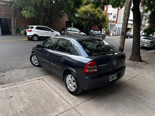 Chevrolet Astra 2.0 Gl