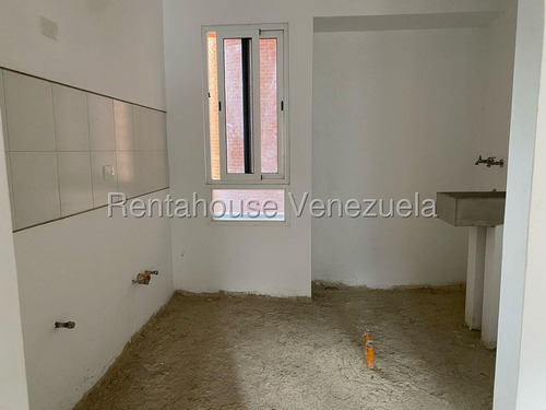 Apartamento En Venta En Los Pamelos 25-17812 Myp