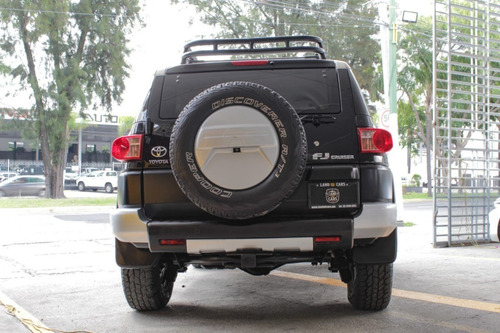 Imagen 5 de 15 de Toyota Fj Crusier Premium 2010 Cambio