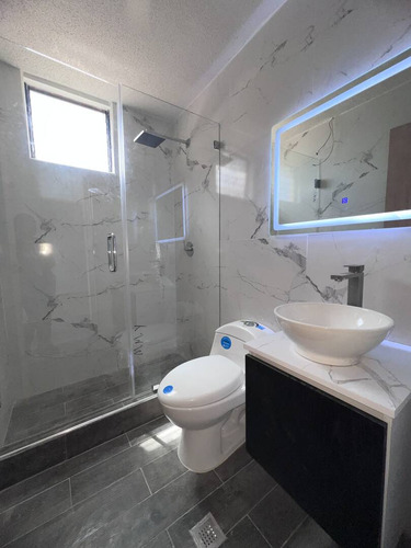 Np Vende Moderno Apartamento En Lomas De Mañongo Cod 290104