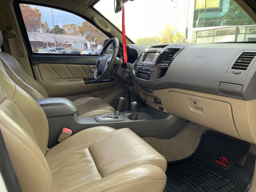 Imagen 11 de 15 de Gd Motors Toyota Hilux Sw4 Año 2012 Tdi Srv L/12 Blindada