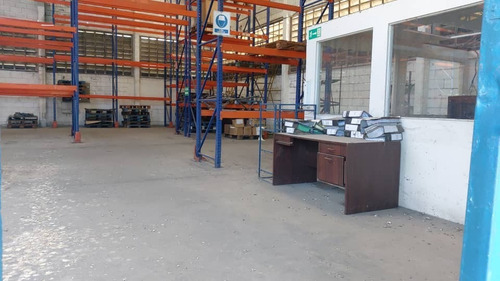 Imagen 9 de 16 de Alquiler Galpon Industrial Que Consta De 4 Depósitos Santa Teresa Del Tuy