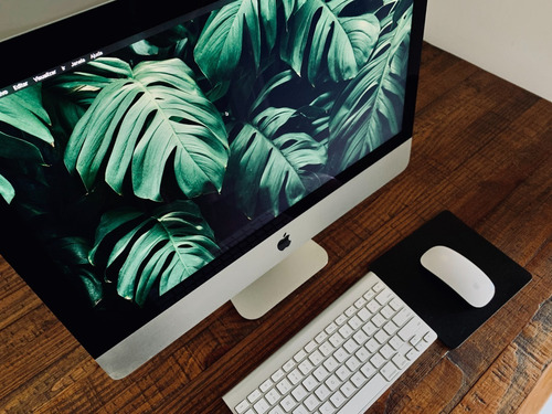 iMac 21.5 Late 2013 - Em Ótimo Estado