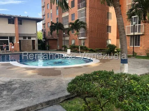 Marydoll Mogollon Vende Moderno Apartamento A Estrenar En Sotavento, Zona Oeste Barquisimeto-lara