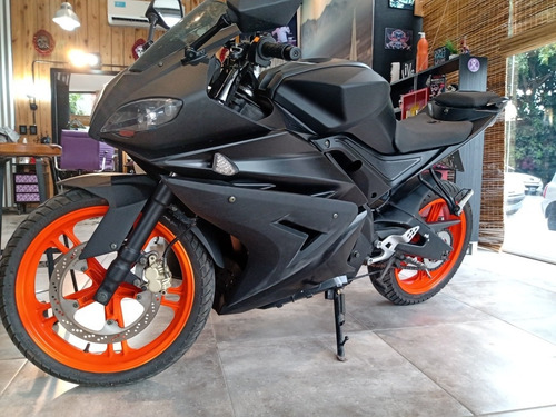 Zanella Rz 250 Negra Mate + Casco Primer Dueño