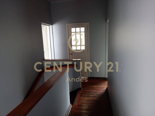 Imagen 5 de 13 de Casa Comercial En Venta - Barrio Patrimonial De Santiago