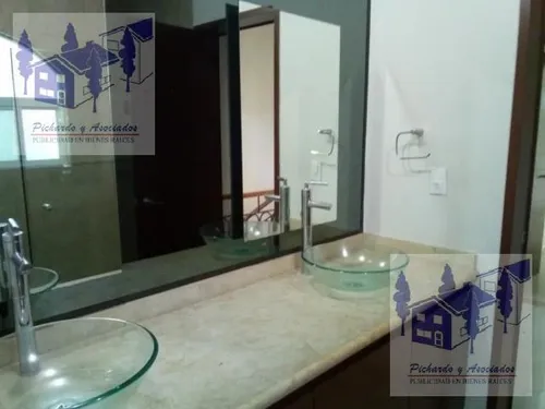 Casa En Venta En Quintas Del Bosque Cuernavaca