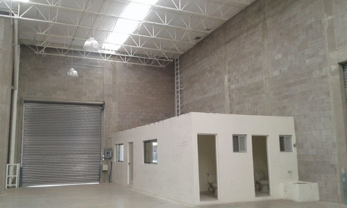 Imagen 4 de 12 de Renta De Bodega Comercial